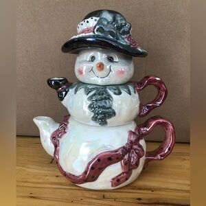 Bella Casa Ganz Iridescent Ceramic Snowman Stacking Teapot Set